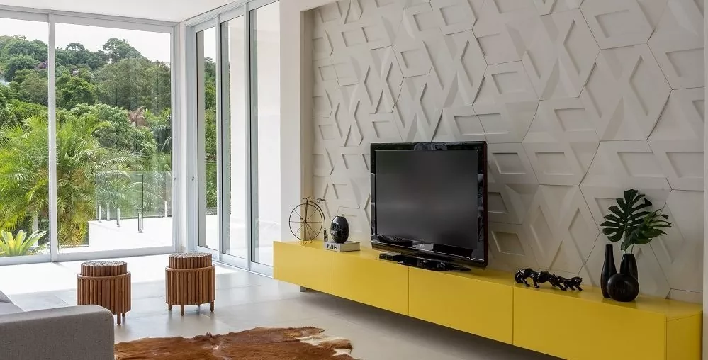 Cinza e Amarelo-Pantone aposta em dupla para cor do ano 2021